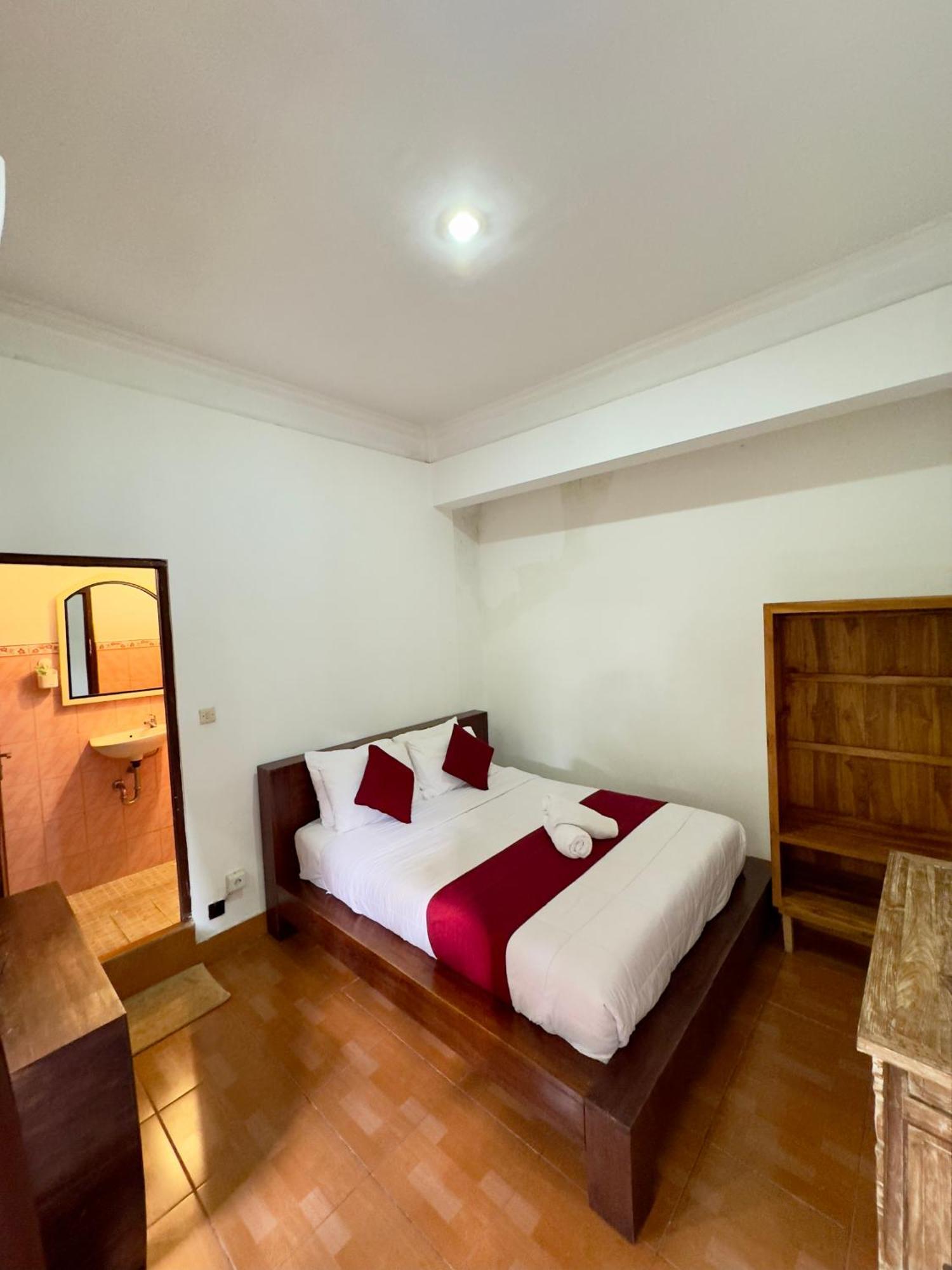Purnama House Hotel Ubud  Exterior photo